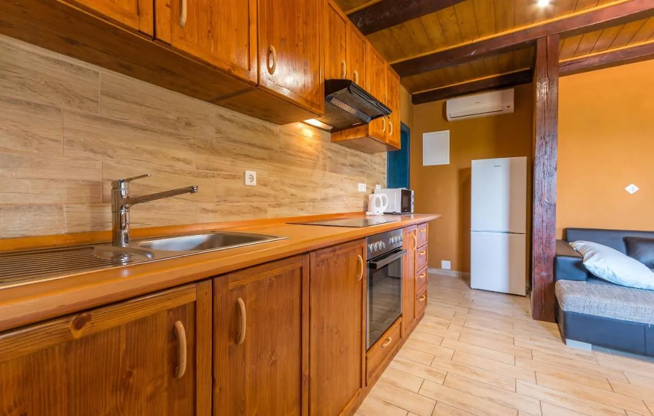 Apartment Porat Drage